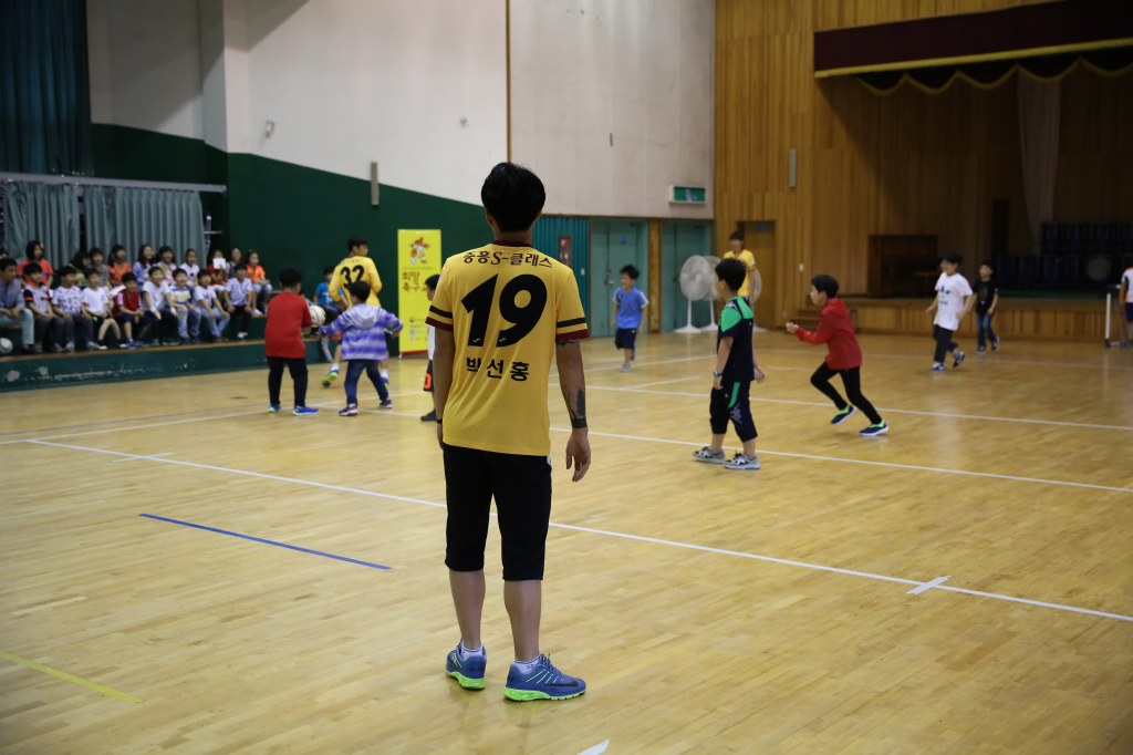 jpg_160526 희망축구교실(염주초등학교)-42.jpg