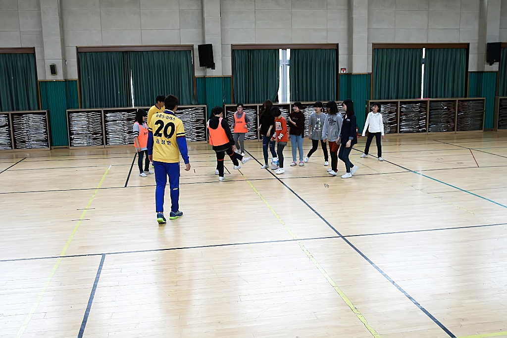 160428 희망축구교실(봉주초등학교)-24.jpg