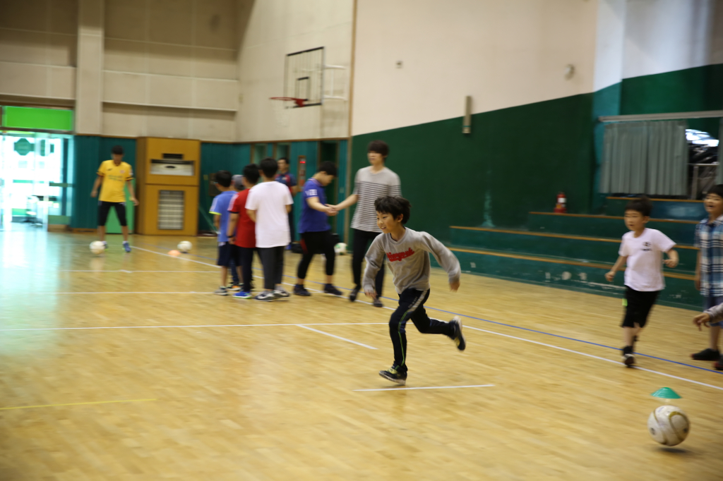 jpg_160526 희망축구교실(염주초등학교)-17.jpg