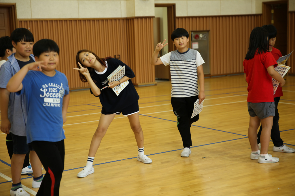 jpg_150602 희망축구교실(신용초등학교)121.jpg