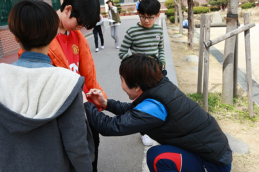 160317 희망축구교실 74회(금호초등학교)-88.jpg