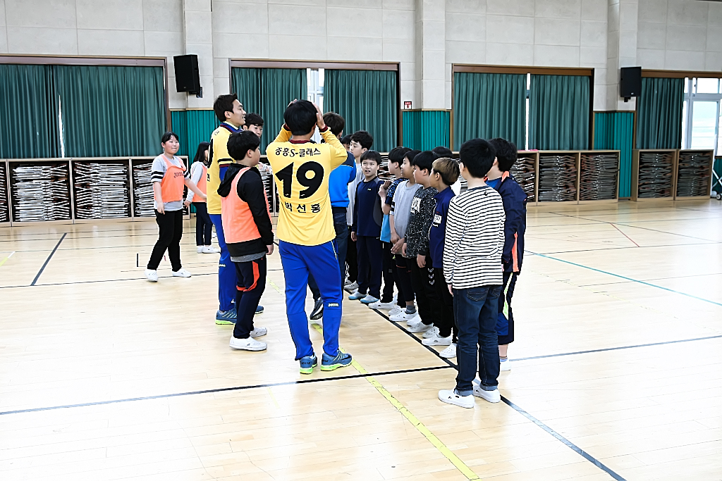 160428 희망축구교실(봉주초등학교)-28.jpg