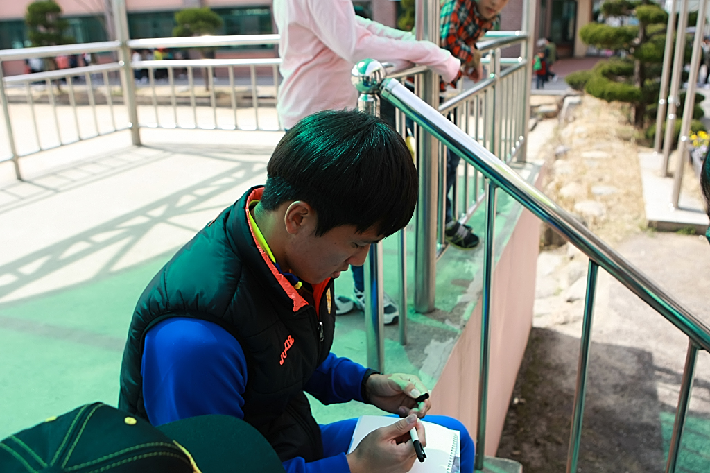 160317 희망축구교실 74회(금호초등학교)-75.jpg