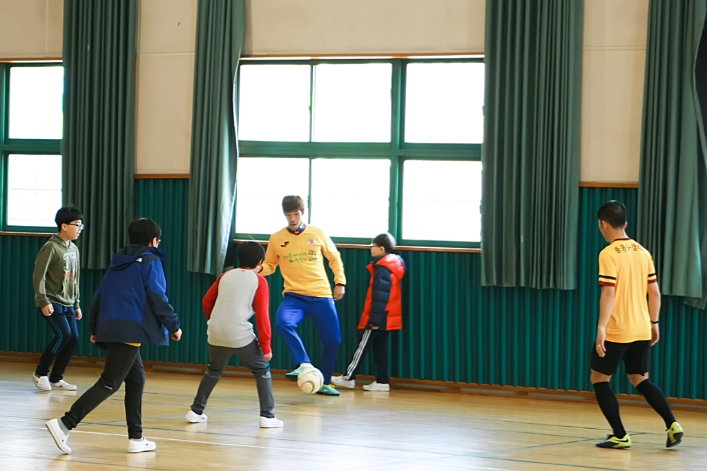 160317 희망축구교실 74회(금호초등학교)-39.jpg