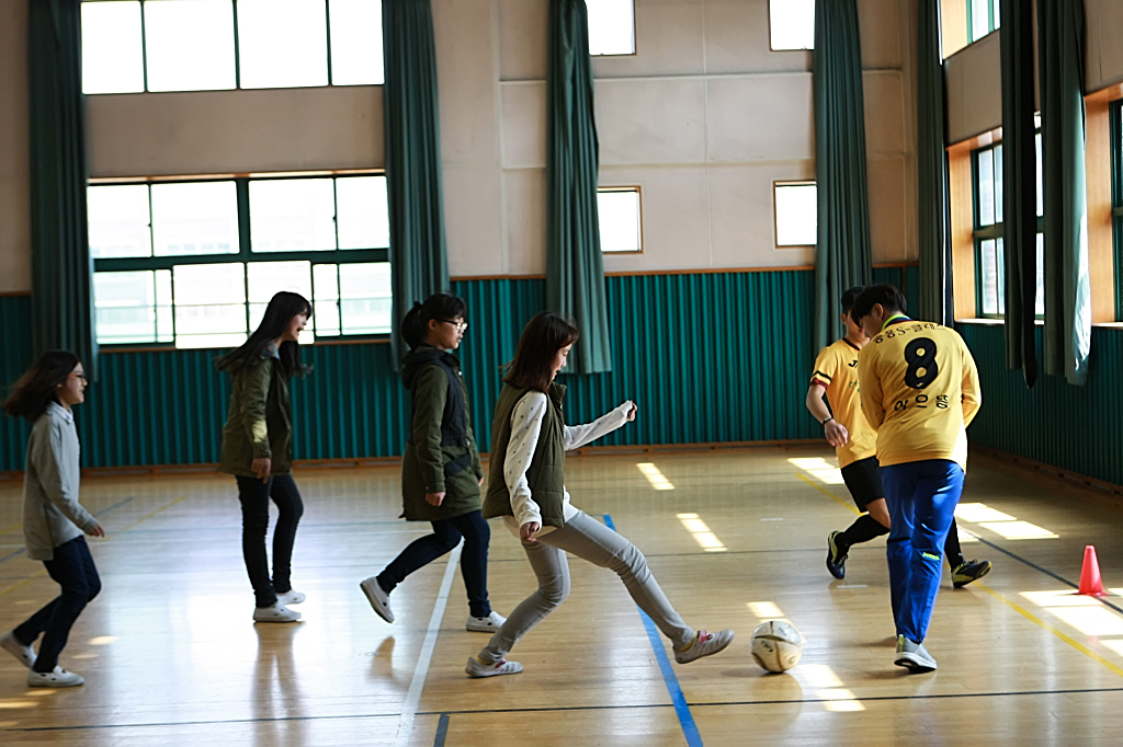 160317 희망축구교실 74회(금호초등학교)-50.jpg