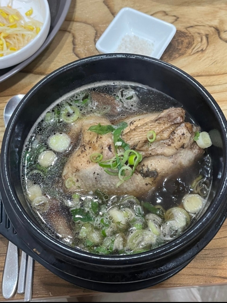 나능이 능이버섯백숙_금호점